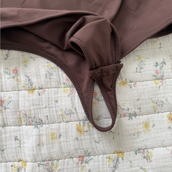 Aritzia Babaton Bodysuit Tank - Picture 6 of 6